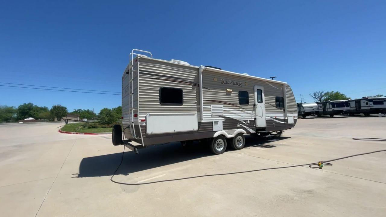 2017 TAN FOREST RIVER SHASTA REVERE (5ZT2SHSB1HE) , Length: 31.75 ft. | Dry Weight: 5,986 lbs. | Gross Weight: 9,404 lbs. | Slides: 1 transmission, located at 4319 N Main St, Cleburne, TX, 76033, (817) 678-5133, 32.385960, -97.391212 - This 2017 Forest River Shasta Revere Travel Trailer has dimensions of 31.9 ft. in length and seven ft. in height. It has a base weight of 5,986 lbs., a carrying capacity of 3,159 lbs, and a hitch weight of 604 lbs. It comes with one slideout and two axles. The door directly leads you to the combined - Photo #1