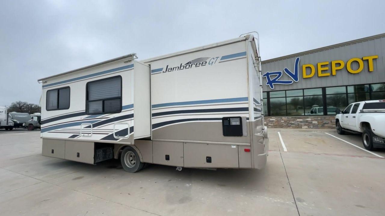 2003 WHITE FLEETWOOD JAMBOREE GT E450 (1FDXE45S93H) with an 6.8L V10 SOHC 20V engine, located at 4319 N Main St, Cleburne, TX, 76033, (817) 678-5133, 32.385960, -97.391212 - Photo #7
