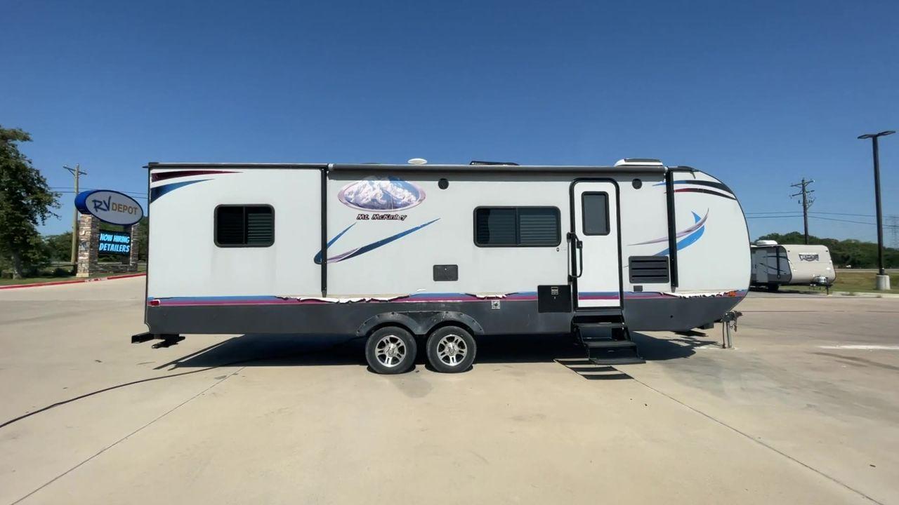 2018 GRAY RIVERSIDE MT MCKINLEY 830FK - (59CCC3223JL) , Length: 32 ft | Dry Weight: 5660 lbs | Slides: 1 transmission, located at 4319 N Main St, Cleburne, TX, 76033, (817) 678-5133, 32.385960, -97.391212 - With so much floor space to spare, the Riverside RV 830FK Mt. McKinley single slide travel trailer is the perfect way to start your next camping trip. This unit measures 32 ft in length, 8 ft in width, and 10.5 ft in height. It has a dry weight of 5,660 lbs., with a cargo capacity of 1,975 lbs., - Photo #2