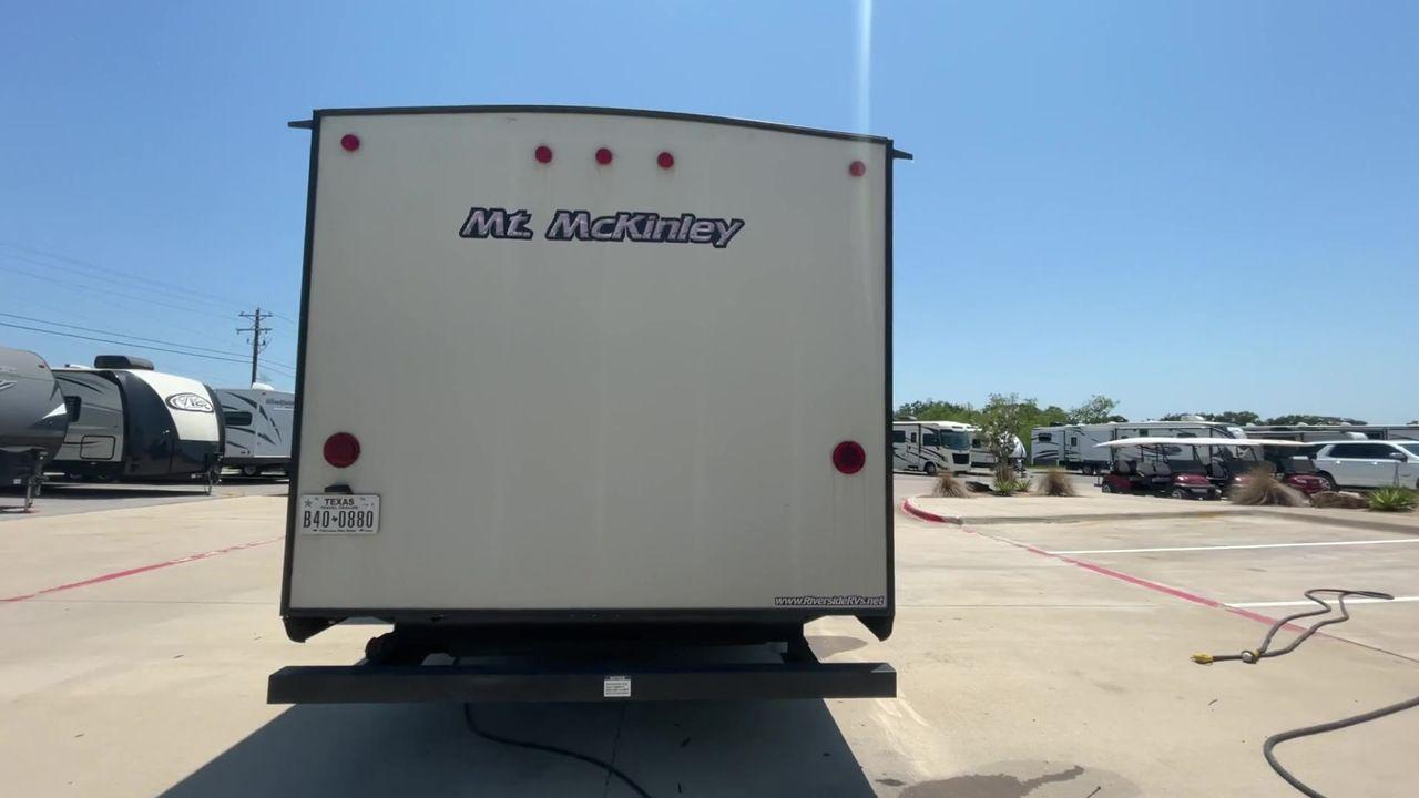 2018 TAN RVMT MT MCKINLEY 268RB (59CCC2829JL) , Length: 22 ft. | Dry Weight: 5320 lbs. | Slides: 1 transmission, located at 4319 N Main Street, Cleburne, TX, 76033, (817) 221-0660, 32.435829, -97.384178 - Take a trip in the 2018 RVMT MT McKinley 268RB travel trailer and experience the freedom of the open road. Your camping trip will be delightful and unforgettable thanks to the thoughtful design of this comfortable and practical trailer. This trailer measures 22.8 ft in length, 8 ft in width, and - Photo #8