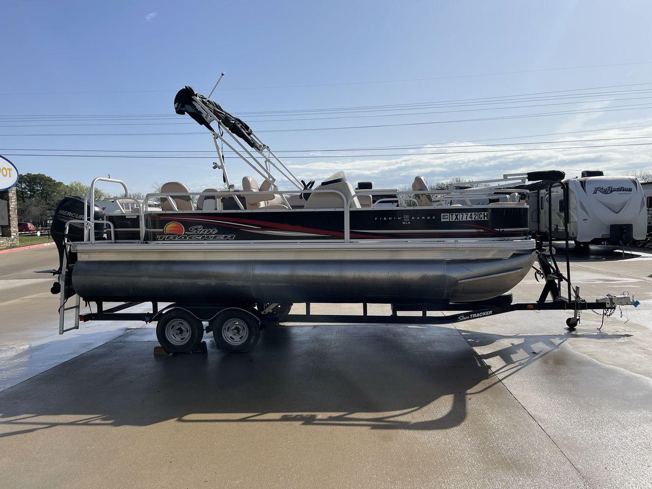 2014 BLACK SUNTRACKER FISHING BARGE 22DLX (BUJ22913D41) , located at 4319 N Main Street, Cleburne, TX, 76033, (817) 221-0660, 32.435829, -97.384178 - The 2014 Sun Tracker Fishin' Barge is here to make you happy. This adjustable pontoon boat is great for fishermen and people who love the outdoors. This Fishin' Barge is 21 feet long, so it has plenty of room for all your fishing tools and friends. The boat is built to last, and the Mercury outboar - Photo #21