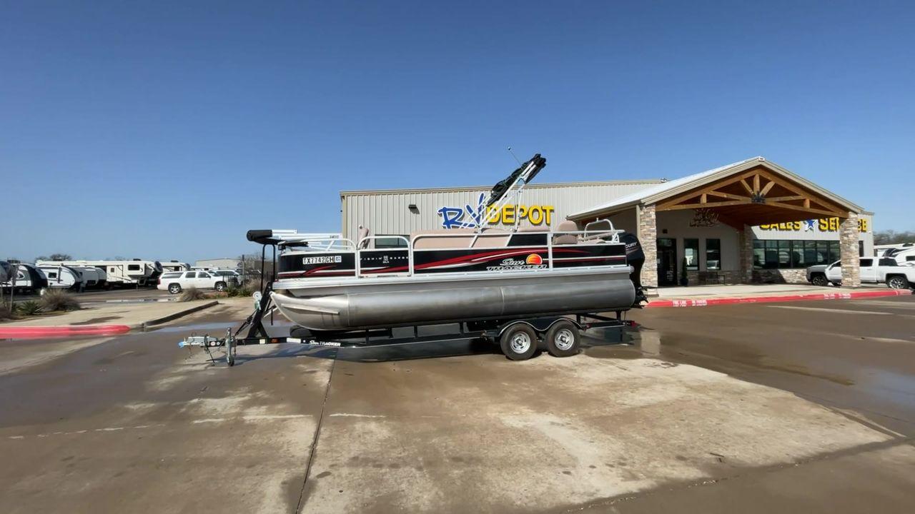 2014 BLACK SUNTRACKER FISHING BARGE 22DLX (BUJ22913D41) , located at 4319 N Main Street, Cleburne, TX, 76033, (817) 221-0660, 32.435829, -97.384178 - The 2014 Sun Tracker Fishin' Barge is here to make you happy. This adjustable pontoon boat is great for fishermen and people who love the outdoors. This Fishin' Barge is 21 feet long, so it has plenty of room for all your fishing tools and friends. The boat is built to last, and the Mercury outboar - Photo #6