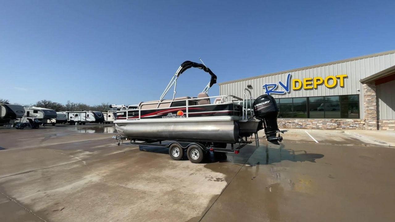 2014 BLACK SUNTRACKER FISHING BARGE 22DLX (BUJ22913D41) , located at 4319 N Main St, Cleburne, TX, 76033, (817) 678-5133, 32.385960, -97.391212 - The 2014 Sun Tracker Fishin' Barge is here to make you happy. This adjustable pontoon boat is great for fishermen and people who love the outdoors. This Fishin' Barge is 21 feet long, so it has plenty of room for all your fishing tools and friends. The boat is built to last, and the Mercury outboar - Photo #7