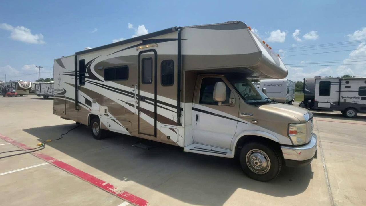 2008 TAN COACHMEN LEPRECHAUN 320DS E-450 (1FDXE45S08D) with an 6.8L V10 SOHC 20V engine, Length: 31.5 ft. | Dry Weight: 12,555 lbs. | Gross Weight: 14,500 lbs. | Slides: 2 transmission, located at 4319 N Main Street, Cleburne, TX, 76033, (817) 221-0660, 32.435829, -97.384178 - Photo #5