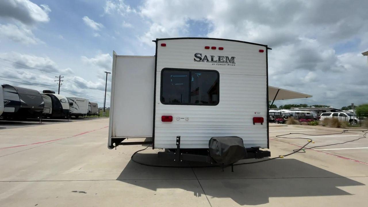 2017 GRAY SALEM 32BHDS (4X4TSMH27H8) , Length: 35.67 ft. | Dry Weight: 7,955 lbs. | Gross Weight: 11,019 lbs. | Slides: 2 transmission, located at 4319 N Main St, Cleburne, TX, 76033, (817) 678-5133, 32.385960, -97.391212 - Learn about additional aspects that make this RV a standout choice for ownership. (1) the 32BHDS boasts a unique triple bunk setup, perfect for larger families or groups of friends. (2) It features a dedicated entertainment center in both the living room and the bunkhouse (3) It offers both a s - Photo #8