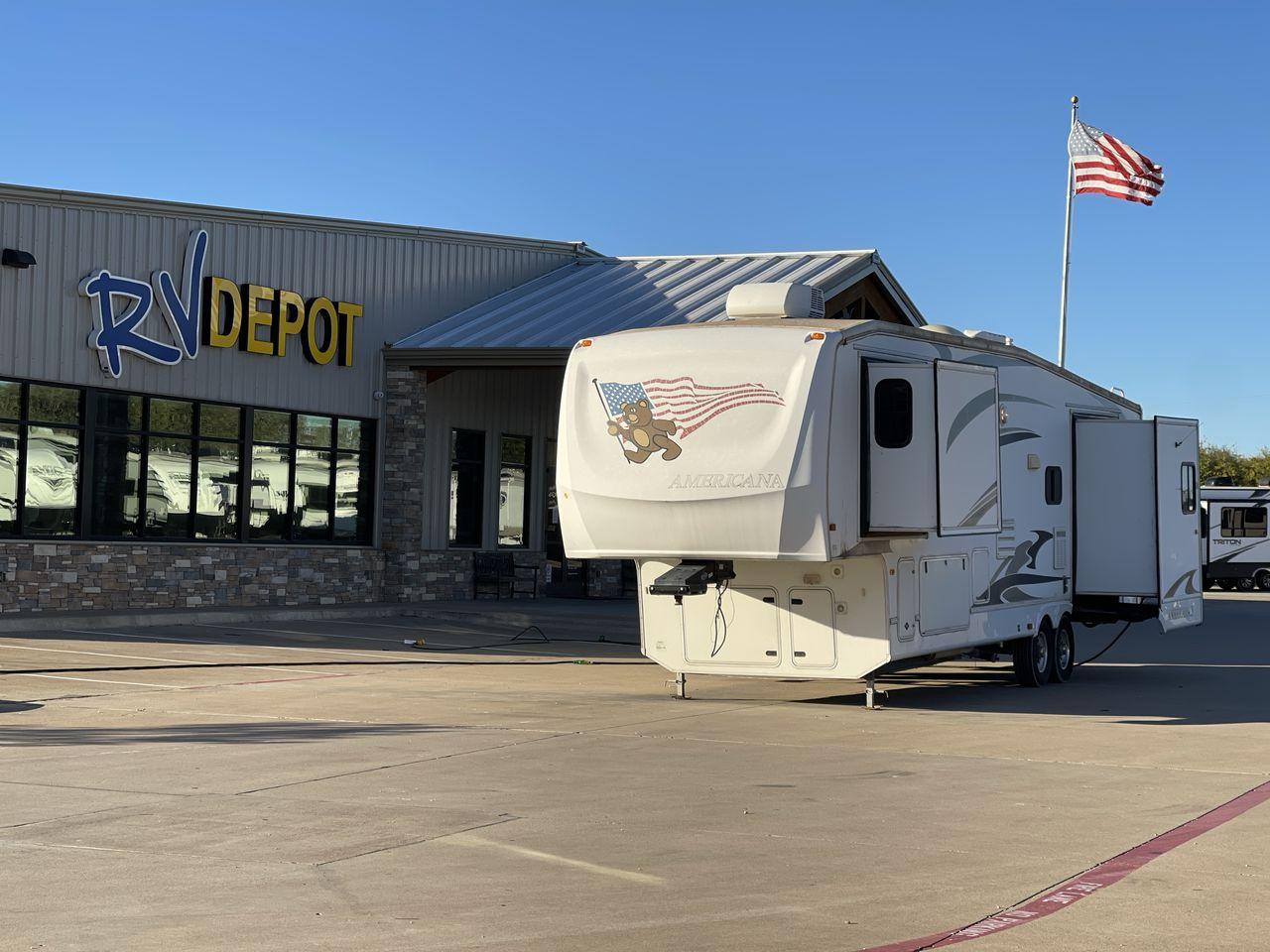 photo of 2009 CARDINAL 37RL FIFTH WHEEL