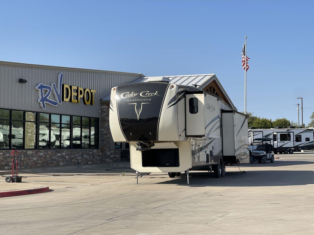 photo of 2017 CEDAR CREEK 38ERK FIFTH WHEEL