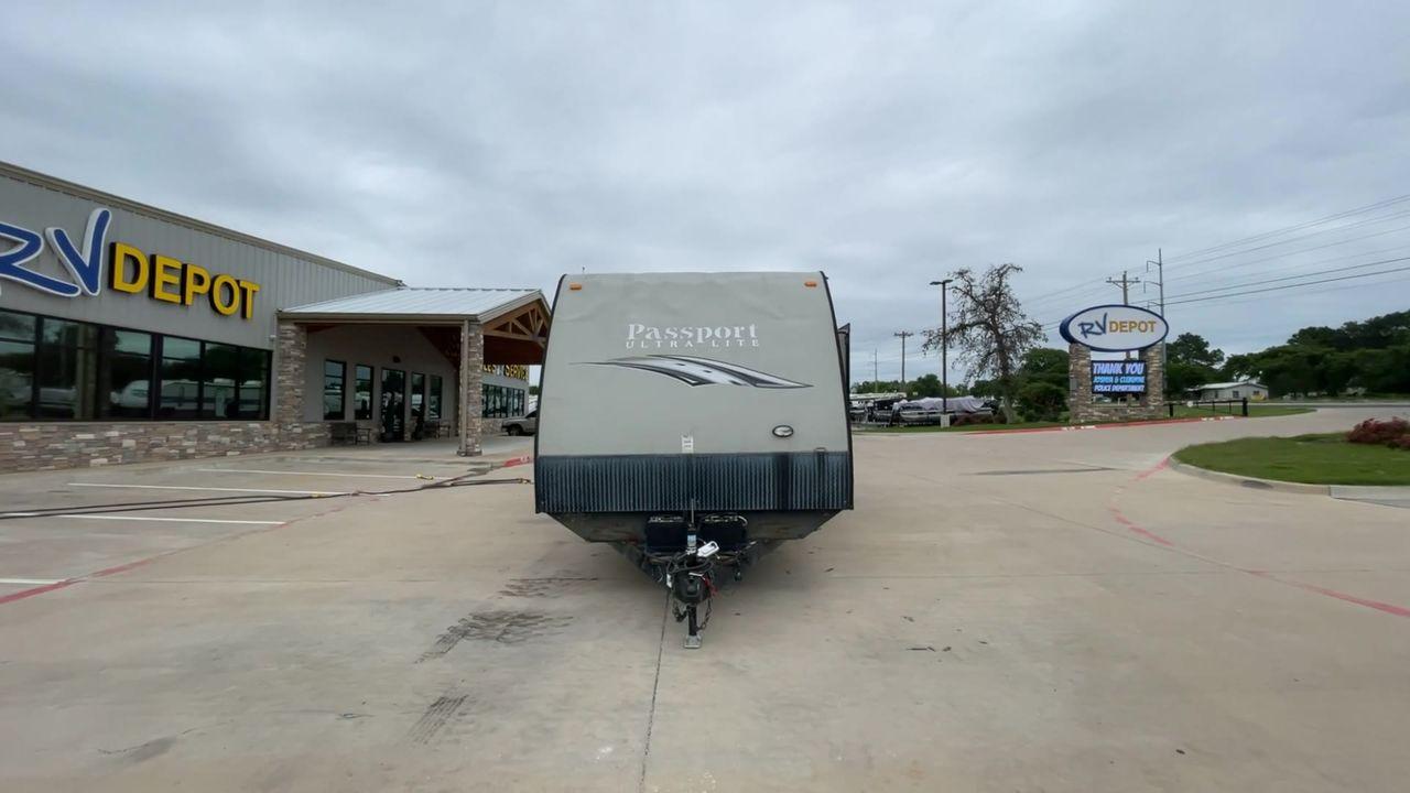 2015 WHITE KEYSTONE PASSPORT 3320 BH - (4YDT33229FT) , Length: 36.83 ft. | Dry Weight: 6,590 lbs. | Gross Weight: 8,000 lbs. | Slides: 3 transmission, located at 4319 N Main Street, Cleburne, TX, 76033, (817) 221-0660, 32.435829, -97.384178 - With the 2015 Keystone Passport 3320BH travel trailer, you can easily bring friends along for a fun camping adventure. This unit measures 36.83 ft. in length and 10.92 ft. in height. It has a dry weight of 6,590 lbs. with a payload capacity of 1,410 lbs. The GVWR is about 8,000 lbs, and the hitch we - Photo #28