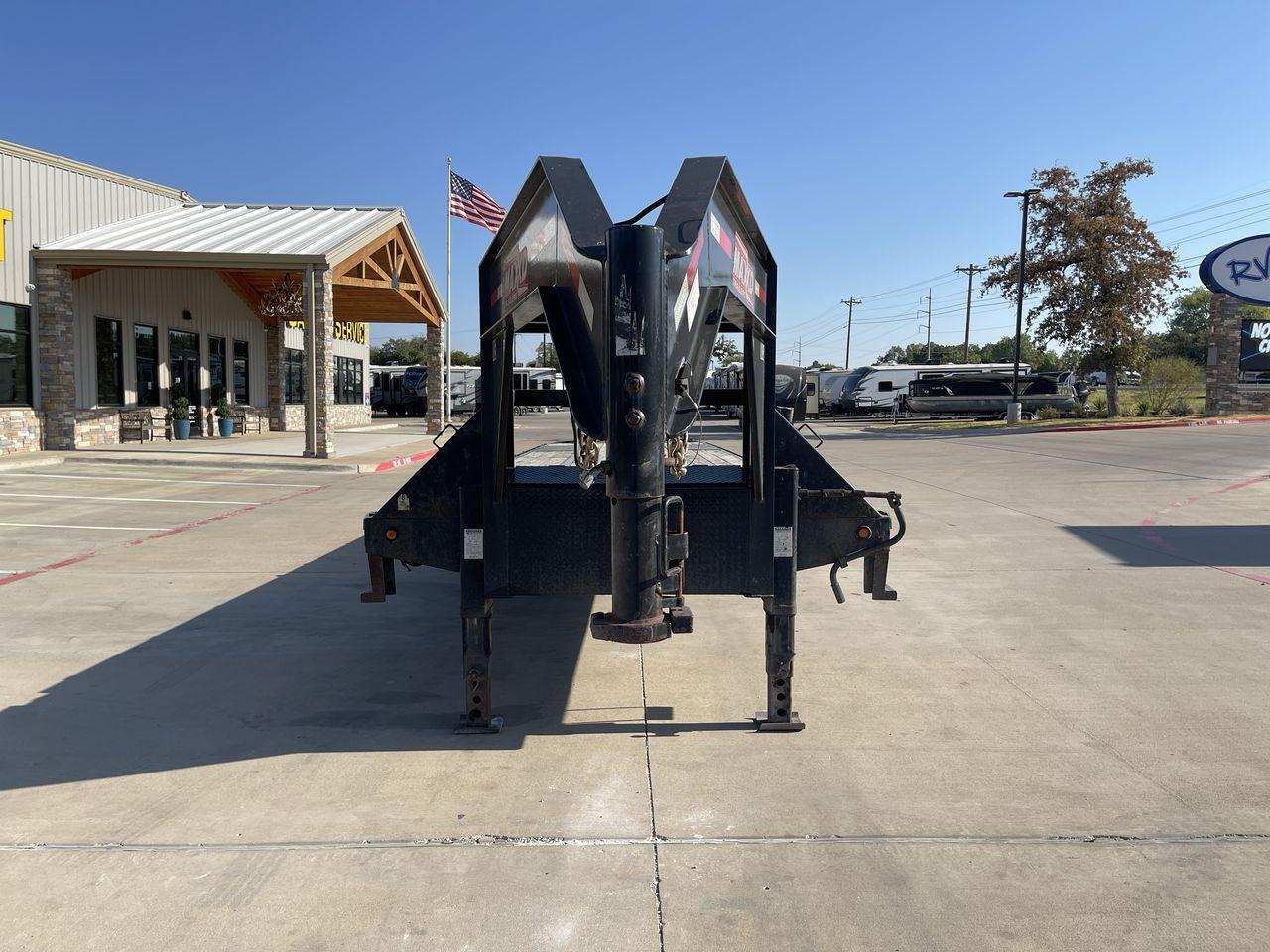 2018 BLACK MAXEY TRAILERS LDX 40 - (5R8GF4027JM) , located at 4319 N Main Street, Cleburne, TX, 76033, (817) 221-0660, 32.435829, -97.384178 - The 2018 Maxey Trailers LDX40 is a top-notch utility trailer that excels in handling a diverse array of hauling tasks. This trailer is perfect for effortlessly transporting equipment, materials, and cargo, thanks to its sturdy construction and adaptable design. The LDX40 is a spacious option, measur - Photo #10