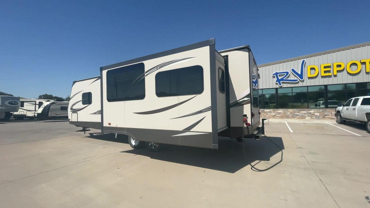 2014 WHITE EVERGREEN I GO 281RLDS (5ZWTGPE20E1) , Length: 32.42 ft | Dry Weight: 5,752 lbs | Gross Weight: 8,795 lbs | Slides: 1 transmission, located at 4319 N Main St, Cleburne, TX, 76033, (817) 678-5133, 32.385960, -97.391212 - Photo #1