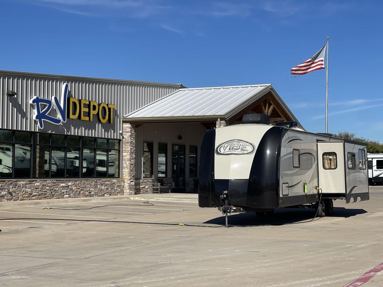 photo of 2015 VIBE EXTREME 268RKS TRAVEL TRAILER