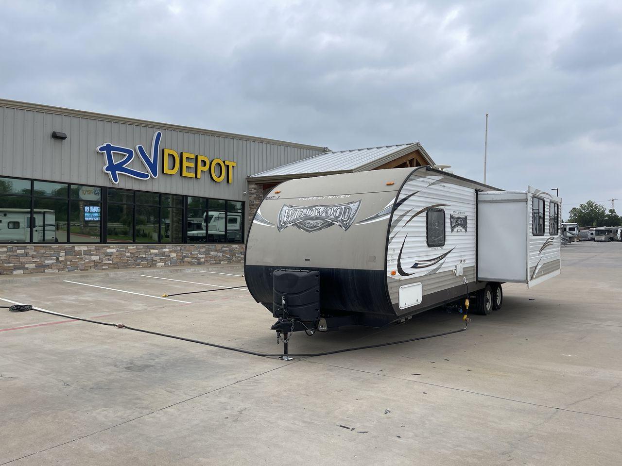 photo of 2017 FOREST RIVER WILDWOOD 254RLXL TRAVEL TRAILER