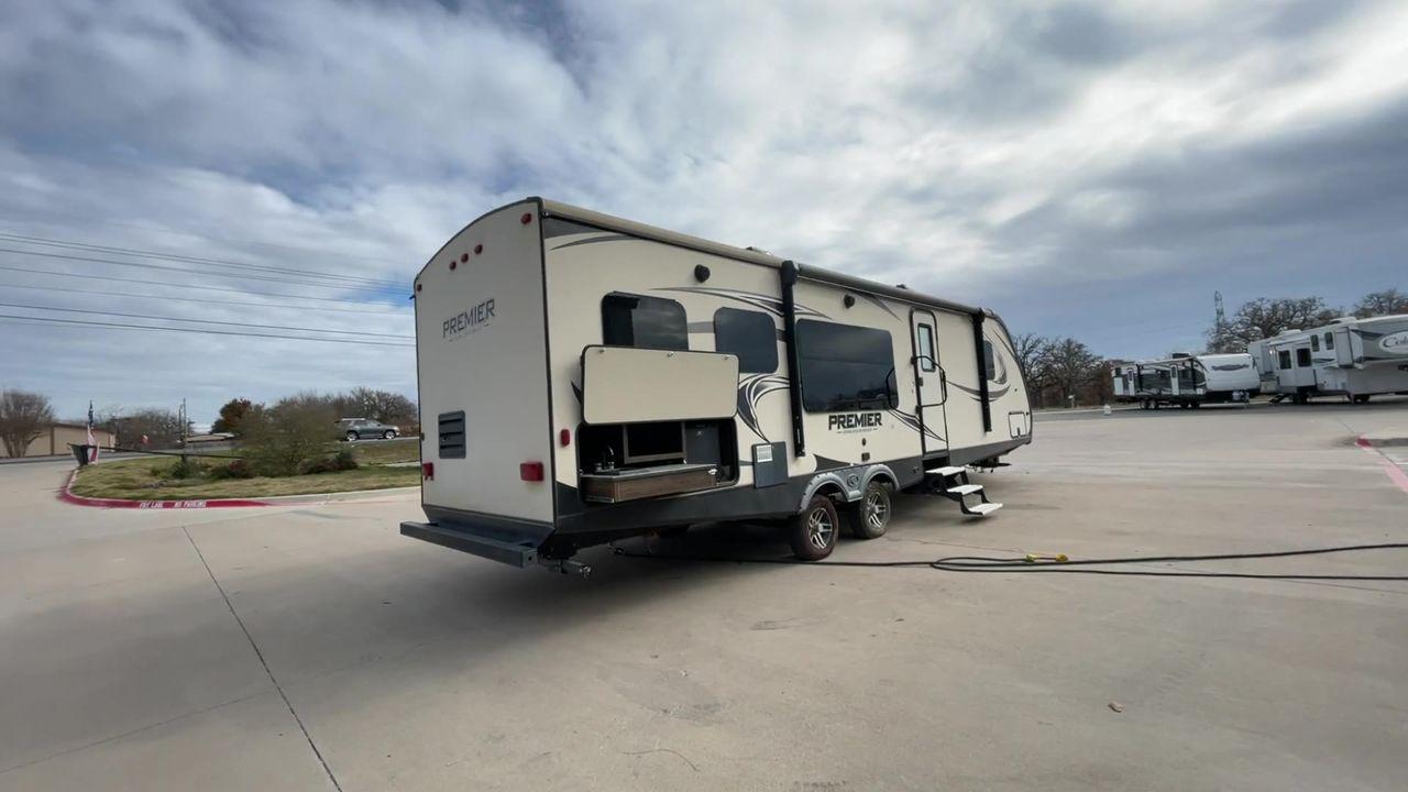 2018 BLACK KEYSTONE PREMIER 30RIPR (4YDT29R22JD) , Length: 35.42 ft. | Dry Weight: 6,675 lbs. | Gross Weight: 8,200 lbs. | Slides: 2 transmission, located at 4319 N Main Street, Cleburne, TX, 76033, (817) 221-0660, 32.435829, -97.384178 - With a length of 35 feet and a dry weight of 6,675 pounds, the 2018 Keystone Premier 30K offers spacious living quarters while remaining lightweight and easy to tow. Inside the Premier 30K, you'll be greeted by a beautifully designed interior that boasts residential-style finishes and upscale amenit - Photo #1