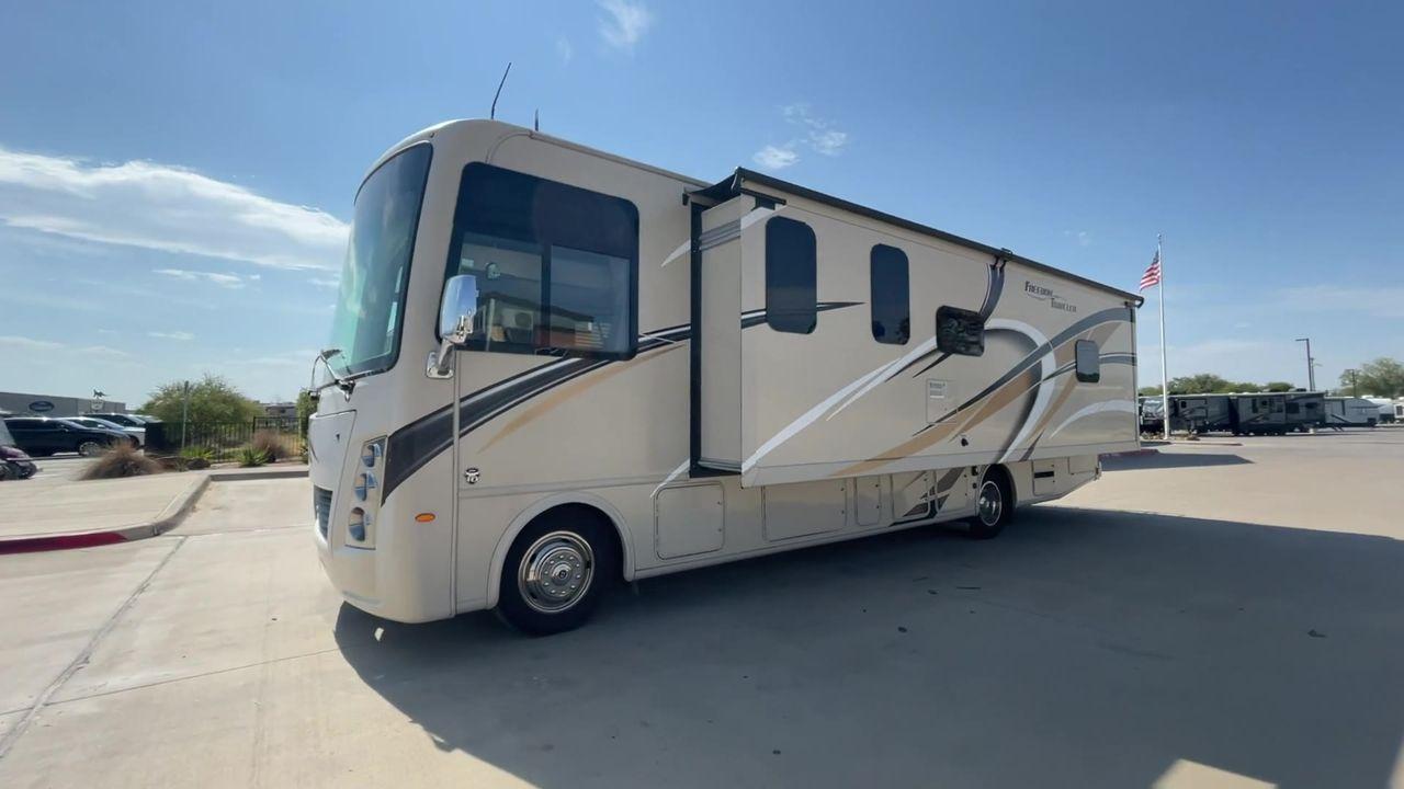 2019 TAN THOR FREEDOM TRAVELER A30 (1F65F5DY5K0) , located at 4319 N Main St, Cleburne, TX, 76033, (817) 678-5133, 32.385960, -97.391212 - Photo #5