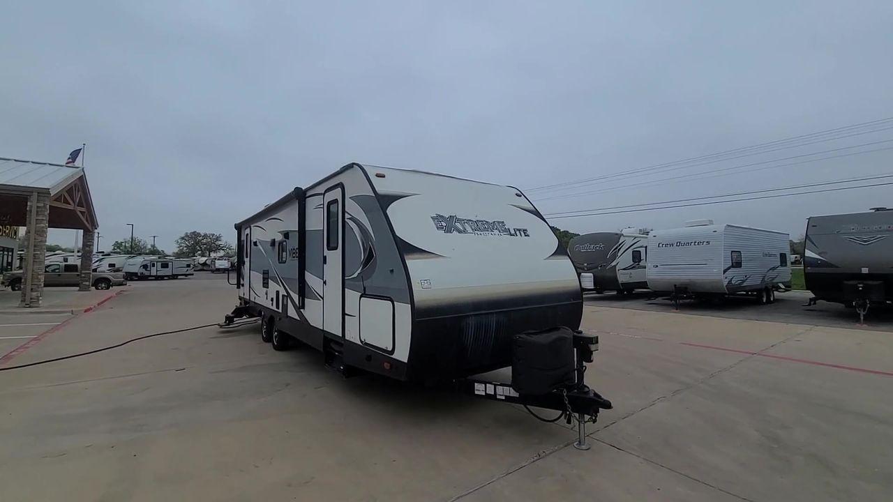2017 WHITE FOREST RIVER VIBE 277RLS (4X4TVBD28H4) , Length: 34.58 ft. | Dry Weight: 5,945 lbs. | Slides: 1 transmission, located at 4319 N Main Street, Cleburne, TX, 76033, (817) 221-0660, 32.435829, -97.384178 - Enjoy taking trips in this Vibe Extreme Lite travel trailer style with your loved ones. One wide slide, two entry/exit doors, a rear living plan, and much more are included in the Model 277RLS! The dimensions of this unit are 34.58 ft in length, 8 ft in width, and 11 ft in height. It has a dry we - Photo #5