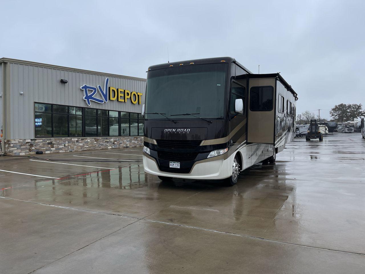 2020 ALLEGRO OPEN ROAD 36LA (1F66F5DY9K0) , Length: 37.5 ft. | Gross Weight: 24,000 lbs. | Slides: 2 transmission, located at 4319 N Main St, Cleburne, TX, 76033, (817) 678-5133, 32.385960, -97.391212 - The 2020 Tiffin Motorhomes Allegro Open Road 36LA is a luxurious and spacious Class A motorhome designed for unparalleled travel comfort. This RV boasts a Ford F53 chassis and is powered by a robust 6.8L V10 engine, ensuring a smooth and powerful ride. With a length of 37 feet, the Allegro Open Road - Photo #0
