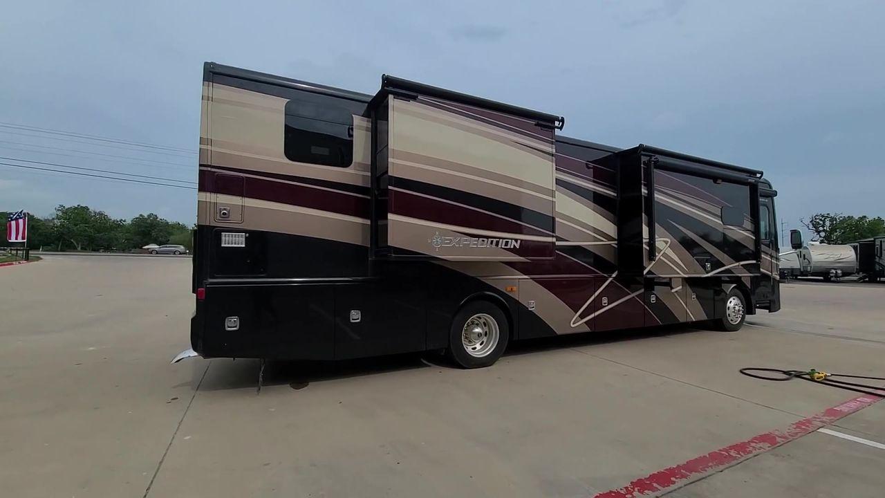2016 BLACK DES FLEETWOOD EXPEDITION 38K (4UZACWDT2GC) , Length: 38.62 ft | Gross Weight: 32,400 lbs. | Slides: 3 transmission, located at 4319 N Main St, Cleburne, TX, 76033, (817) 678-5133, 32.385960, -97.391212 - The 2016 Fleetwood Expedition 36K motorhome runs for about 50,505 miles. The dimensions are 38.62 ft in length, 8.5 ft in width, 12.83 ft in height, 7 ft interior height, and a wheelbase of 21 ft. It has a towing capacity of 10,000 lbs and a GVWR of 32,400 lbs. There are three total slideouts and on - Photo #7