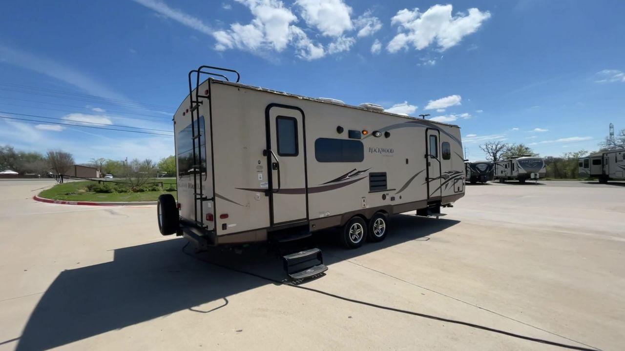 2014 FOREST RIVER ROCKWOOD 2604WS (4X4TRLB26ED) , Length: 29.67 ft. | Dry Weight: 5,665 lbs. | Slides: 2 transmission, located at 4319 N Main St, Cleburne, TX, 76033, (817) 678-5133, 32.385960, -97.391212 - Looking for a lightweight, fully-equipped travel trailer under 30 feet? Check out this 2014 Forest River Rockwood 2604WS! This trailer measures exactly 29.67 ft. in length and 9.58 ft. in height. It has a dry weight of 5,665 lbs. and a manageable hitch weight of 711 lbs. It includes two slides and a - Photo #1
