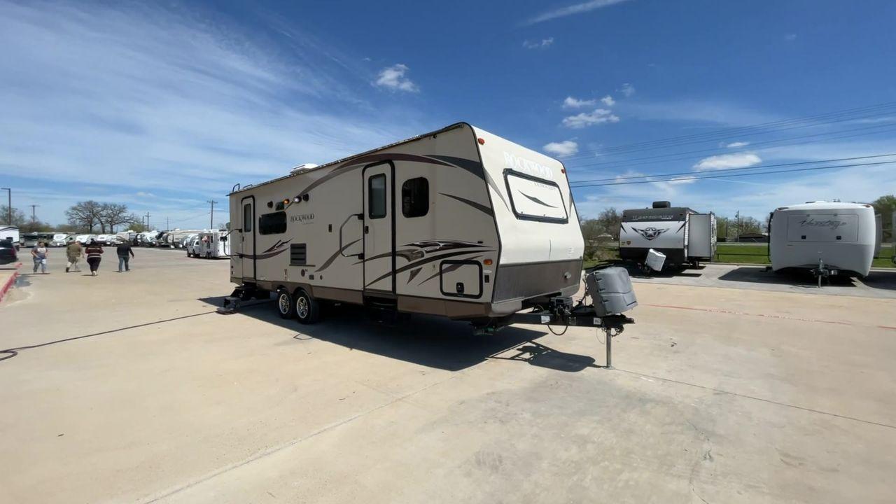 2014 FOREST RIVER ROCKWOOD 2604WS (4X4TRLB26ED) , Length: 29.67 ft. | Dry Weight: 5,665 lbs. | Slides: 2 transmission, located at 4319 N Main St, Cleburne, TX, 76033, (817) 678-5133, 32.385960, -97.391212 - Looking for a lightweight, fully-equipped travel trailer under 30 feet? Check out this 2014 Forest River Rockwood 2604WS! This trailer measures exactly 29.67 ft. in length and 9.58 ft. in height. It has a dry weight of 5,665 lbs. and a manageable hitch weight of 711 lbs. It includes two slides and a - Photo #3