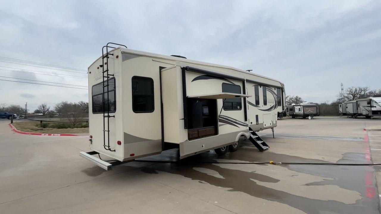 2018 FOREST RIVER COLUMBUS COMPASS 378 (4X4FCMP29J6) , located at 4319 N Main St, Cleburne, TX, 76033, (817) 678-5133, 32.385960, -97.391212 - Photo #1