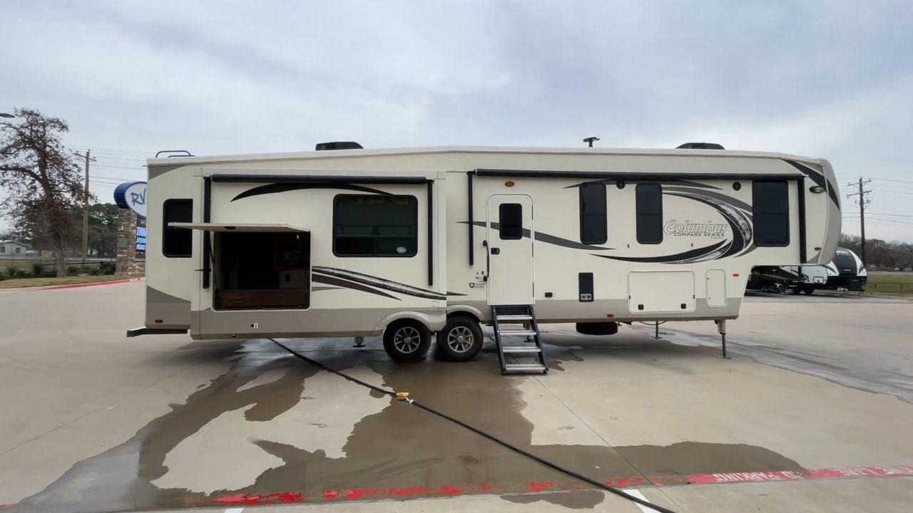 2018 FOREST RIVER COLUMBUS COMPASS 378 (4X4FCMP29J6) , located at 4319 N Main St, Cleburne, TX, 76033, (817) 678-5133, 32.385960, -97.391212 - Photo #2