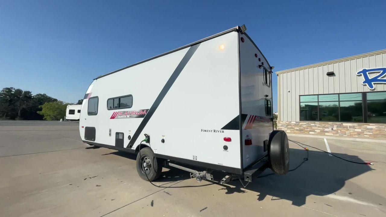 2021 FOREST RIVER WILDWOOD FSX 179DBK (4X4TWDT19MY) , Length: 22.5 ft. | Dry Weight: 3,219 lbs. | Slides: 0 transmission, located at 4319 N Main Street, Cleburne, TX, 76033, (817) 221-0660, 32.435829, -97.384178 - The 2021 Forest River Wildwood FSX 179DBK is a compact and versatile travel trailer. With a length of 22.5 feet and a dry weight of just 3,219 pounds, this lightweight model is easily towable by a variety of vehicles, making it ideal for spontaneous getaways or longer journeys. The main living area - Photo #7