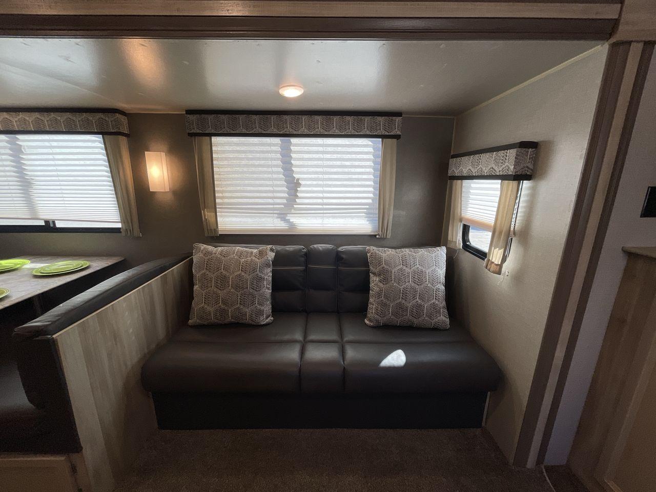 2021 COACHMEN CATALINA 243RBS (5ZT2CANBXMU) , Length: 28.75 ft. | Dry Weight: 5,692 lbs. | Gross Weight: 7,600 lbs. | Slides: 1 transmission, located at 4319 N Main St, Cleburne, TX, 76033, (817) 678-5133, 32.385960, -97.391212 - The 2021 Forest River Catalina 243RBS travel trailer offers a spacious floorplan that is truly comfortable and convenient. As you enter the trailer, you will find a cozy front bedroom with a lovely queen bed where you can relax and rejuvenate yourself after enjoying the great outdoors. You also have - Photo #12