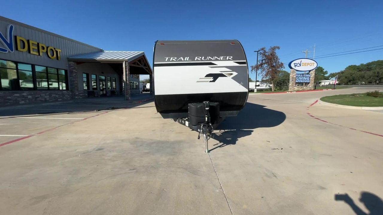 2023 HEARTLAND TRAIL RUNNER 31DB (5SFEB3729PE) , Length: 36.92 ft | Dry Weight: 7,040 lbs | GVWR: 9,642 lbs | Slides: 1 transmission, located at 4319 N Main St, Cleburne, TX, 76033, (817) 678-5133, 32.385960, -97.391212 - The 2023 Heartland Trail Runner 31DB is a versatile and spacious travel trailer designed for families and adventure enthusiasts. This vehicle is the perfect option for families or groups looking to embark on memorable road trips. The travel trailer is a bunkhouse, and features a family-centric layou - Photo #4