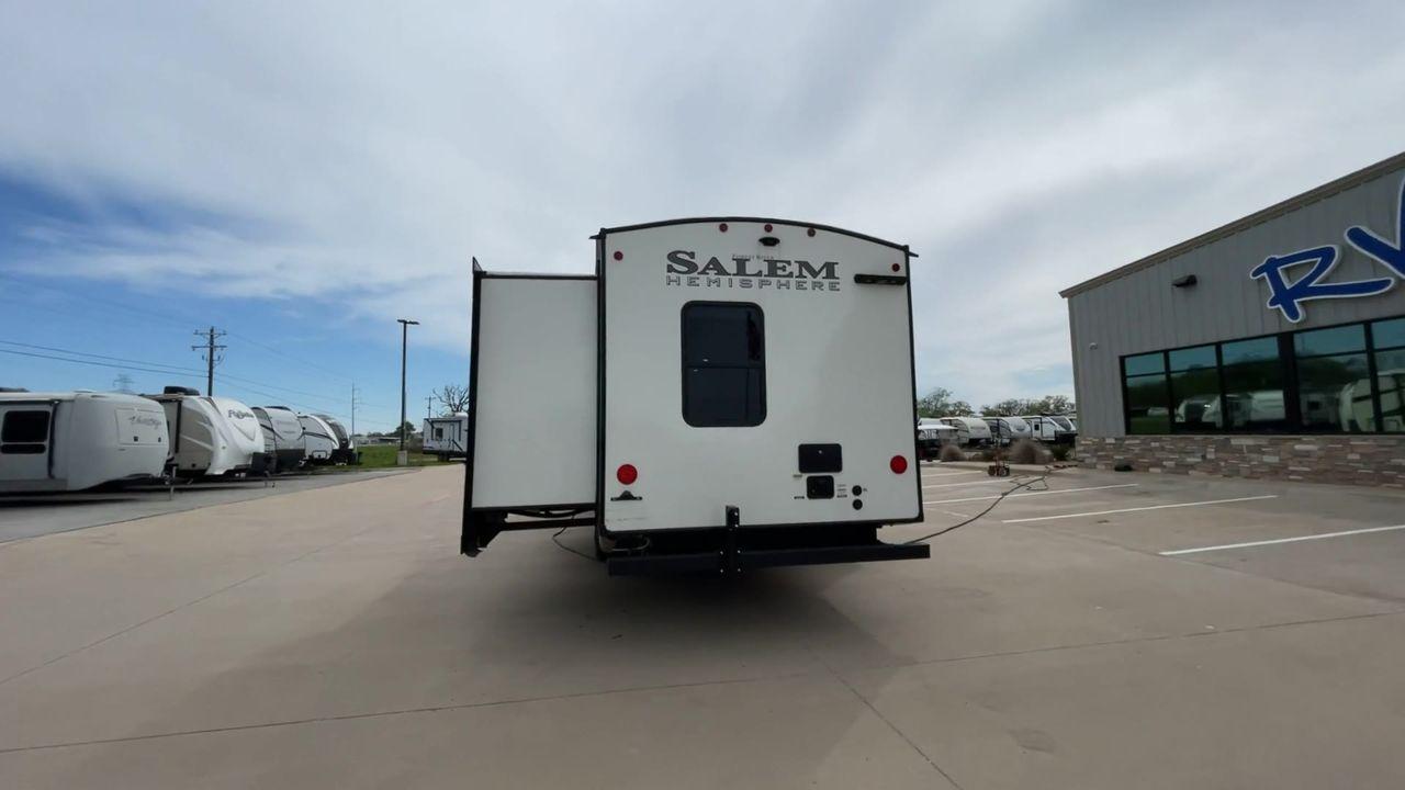 2023 FOREST RIVER SALEM HEMISPHERE 310 (4X4TSBG22PU) , Length: 38.67 ft. | Dry Weight: 9,088 lbs. | Gross Weight: 11,400 lbs. | Slides: 3 transmission, located at 4319 N Main Street, Cleburne, TX, 76033, (817) 221-0660, 32.435829, -97.384178 - The 2023 Forest River Salem Hemisphere 310BHI is a top-notch travel trailer that offers a remarkable level of luxury and ample space, ensuring your utmost comfort and convenience during your outdoor escapades. This model provides generous space for your family and friends, with a length of 38.67 fee - Photo #8