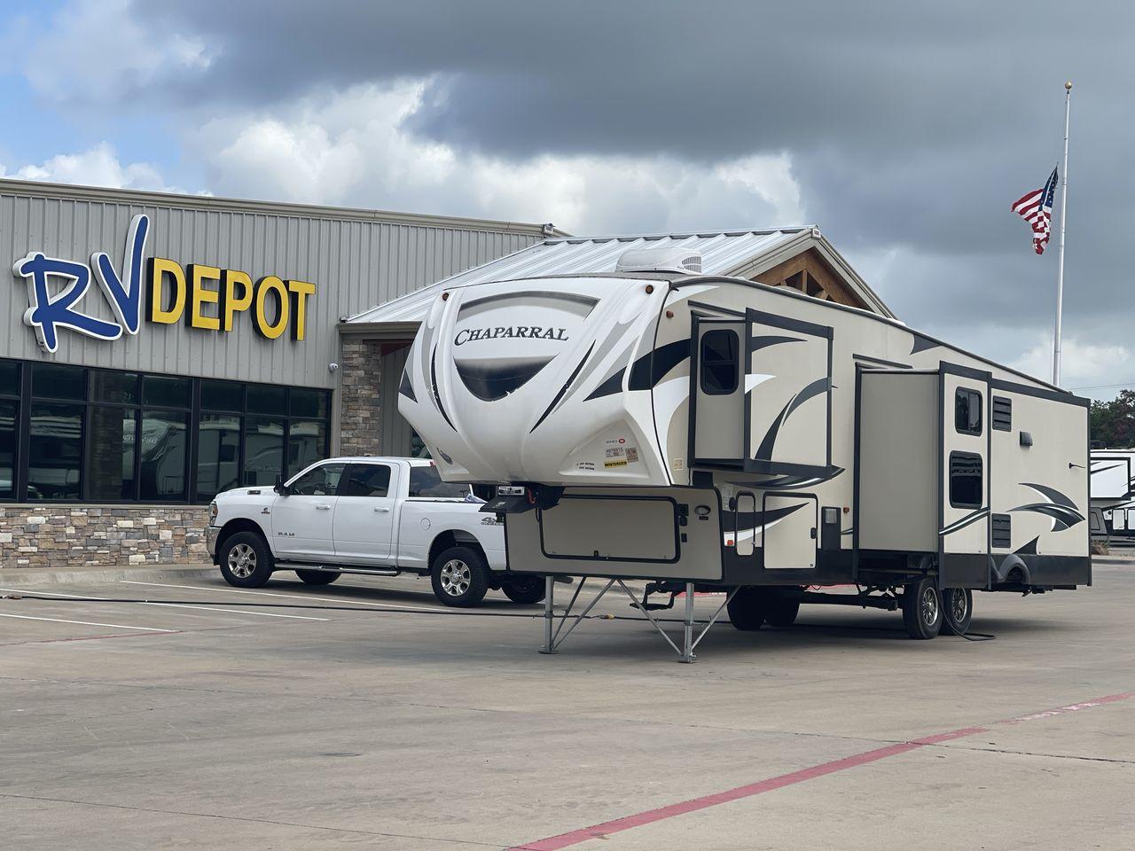 photo of 2017 COACHMEN CHAPARRAL 360IBL