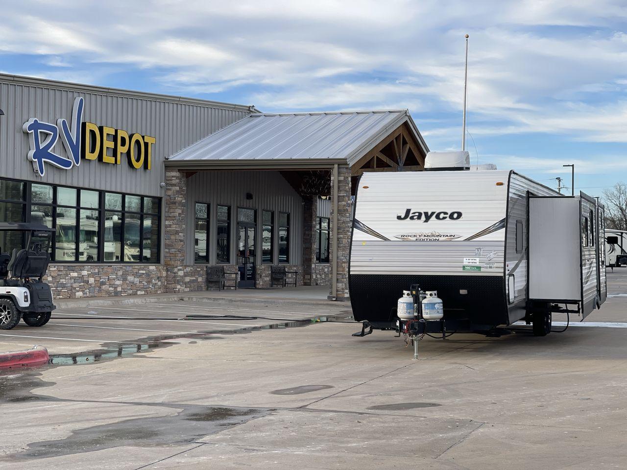 photo of 2020 JAYCO JAYFLIGHT 324BDSW