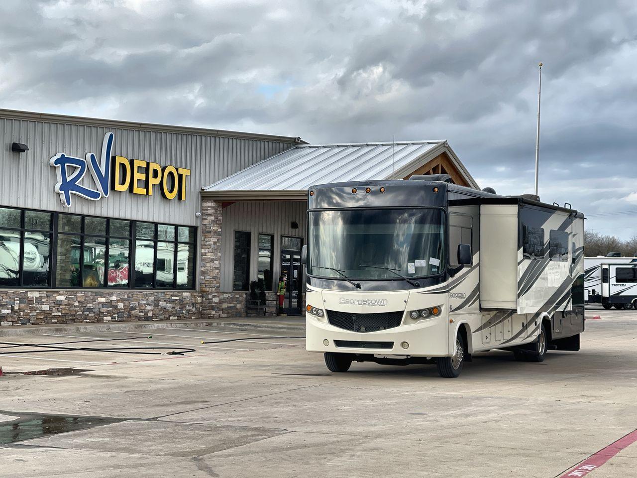 photo of 2014 FOREST RIVER GEORGETOWN 328TS