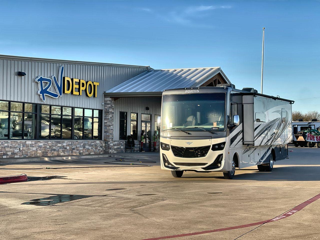 photo of 2020 FLEETWOOD FORTIS 33HB